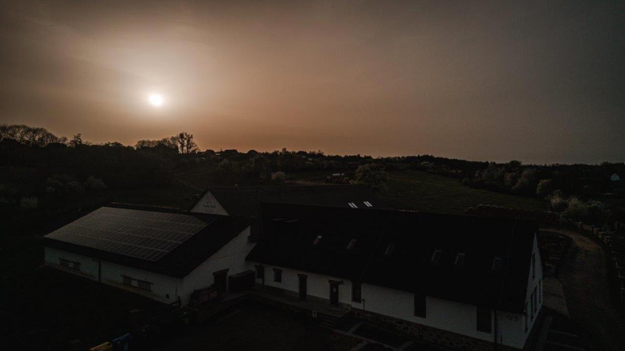 Velké Meziříčí Farma Tasovヴィラ エクステリア 写真